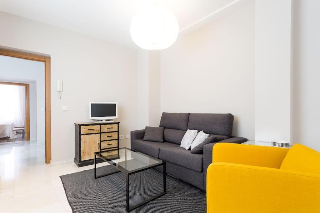 Luminoso Tercera Planta Appartement